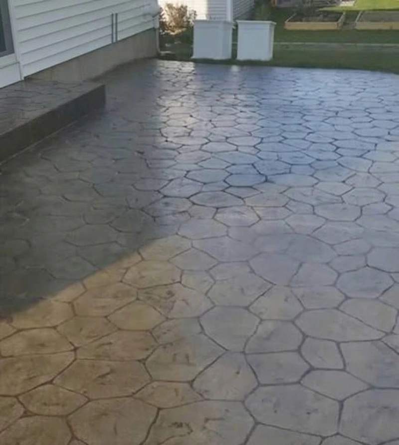 Sealed pavers after a Plant City cleaning and sealing visit