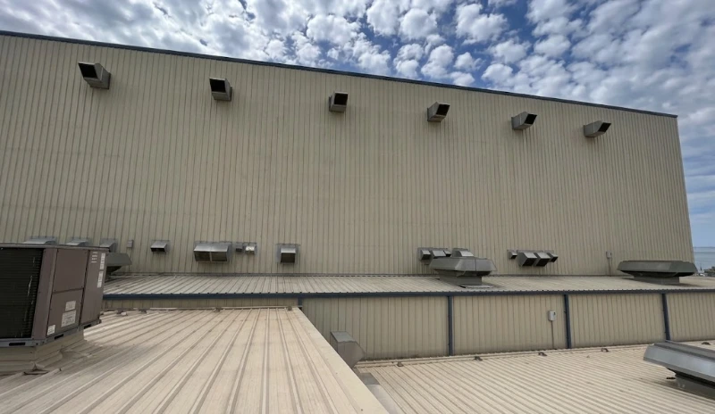 Commercial storefront after a Plant City pressure washing visit